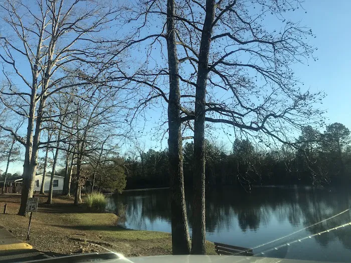 Twin Lakes Estate Picture 6