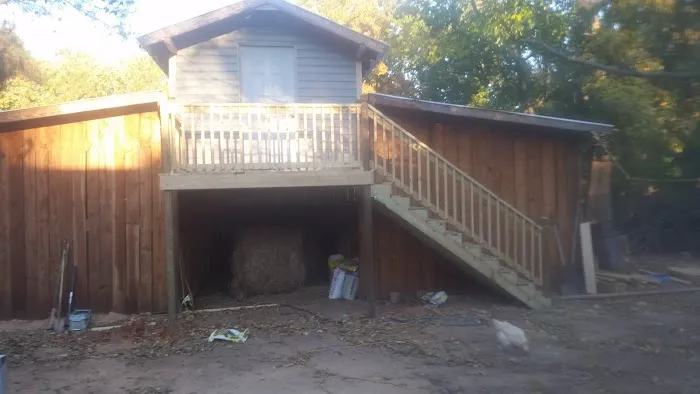Whitley Estates Mobile Home Park Picture 2