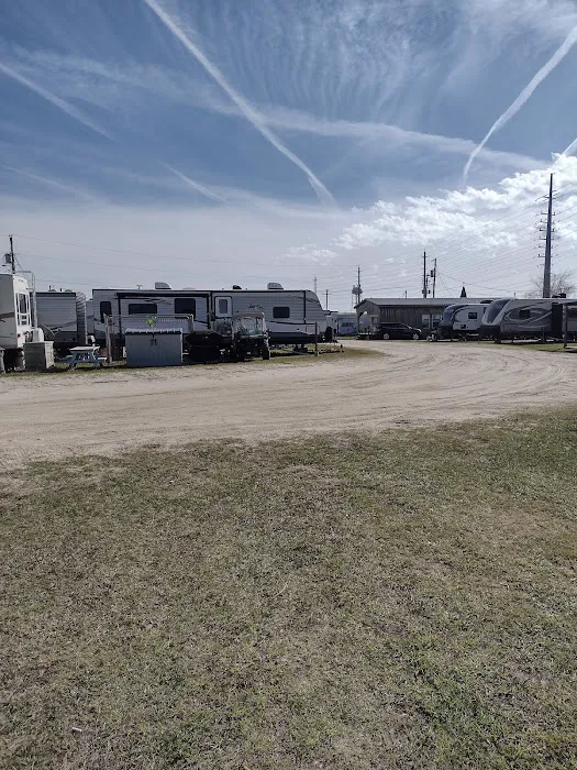 Blackbeards Treasure Campground Picture 6