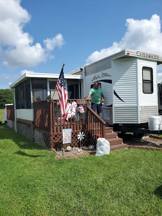 Virginia Creek Campground Picture 4