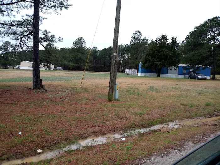 State Line Mobile Home Park Picture 10