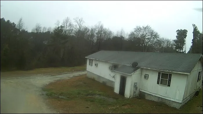 Camelot trailer home park Picture 1