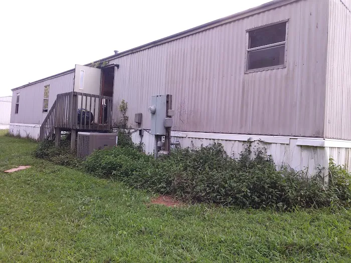 Spillman Brothers Farms , Rentals, & Antiques Picture 4