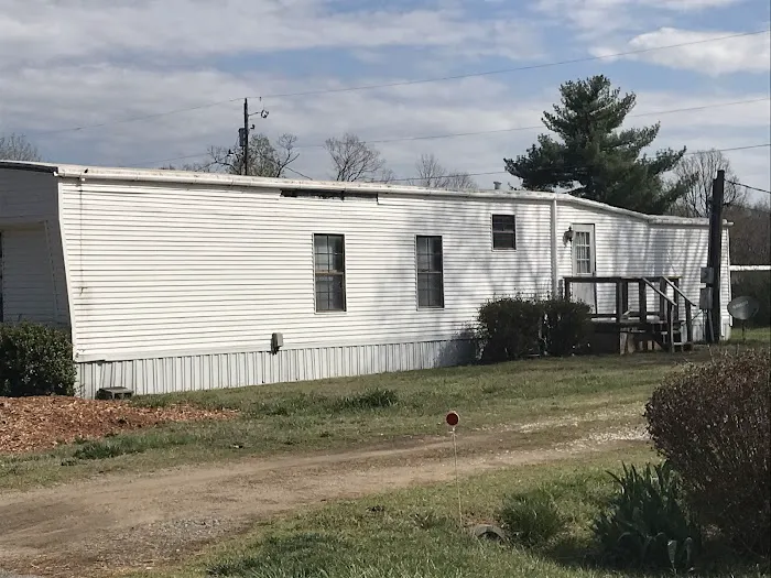 J & J Mobile Home Park Picture 5