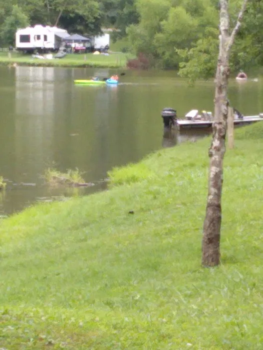 East Lynn Lake Campgrounds Picture 9