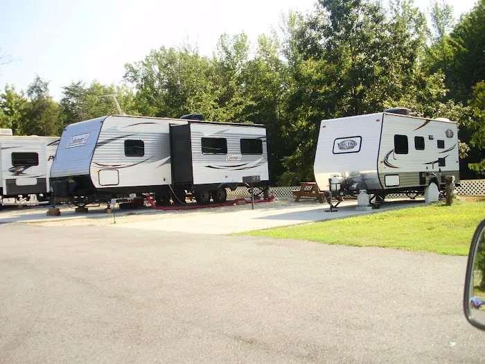Hillside RV Park Picture 5