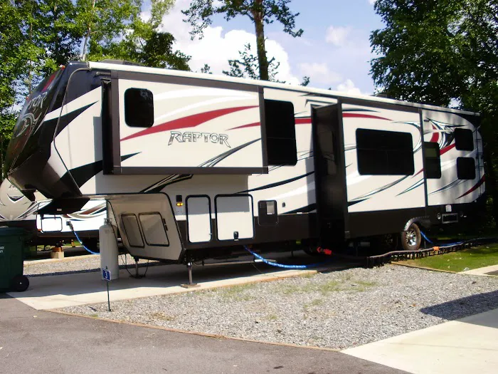 Hillside RV Park Picture 8