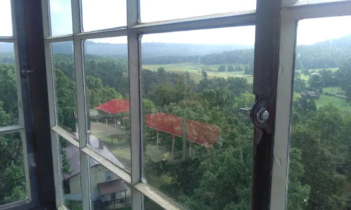 Mineral Springs Lake Resort Picture 6