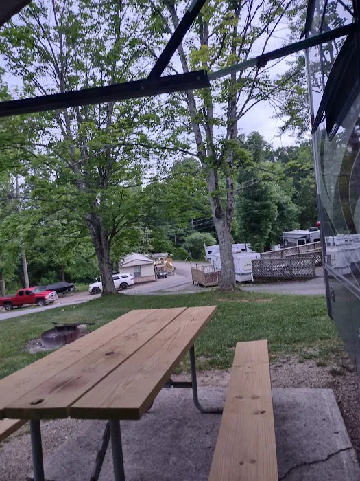 Shady Trails Family Campground Picture 10