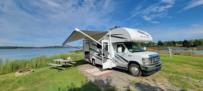 Seaview RV Resort and Cottages Picture 1