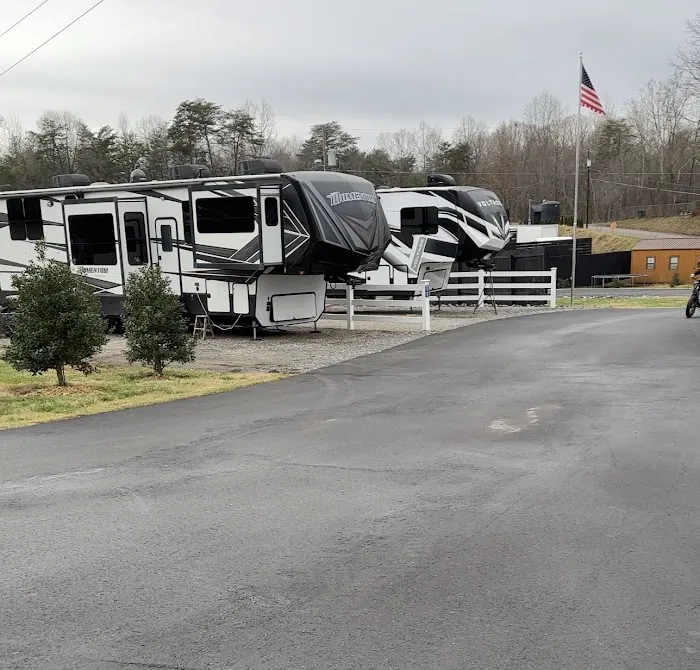 Mohawk RV-Statesville Picture 9