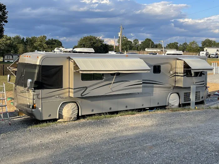 Mohawk RV-Statesville Picture 3