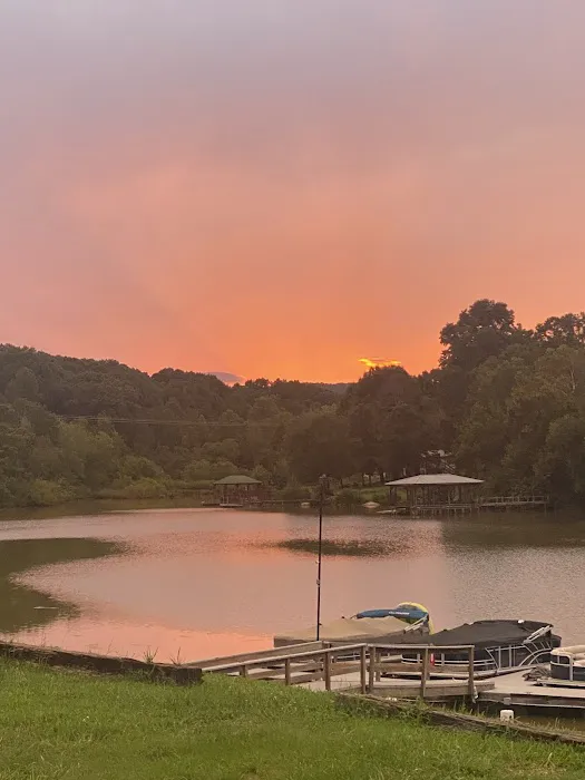 Lake Norman Motor Coach Resort Picture 5