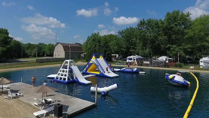 Adventure Bound Camping Resorts - Pleasant View Picture 3