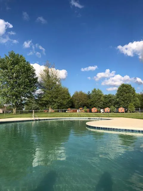 Adventure Bound Camping Resorts - Pleasant View Picture 4