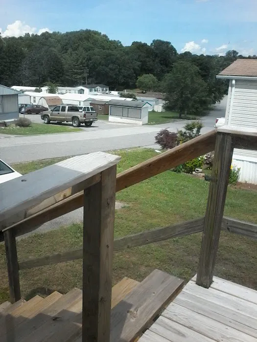 Paradise Valley Mobile Home Community Picture 6