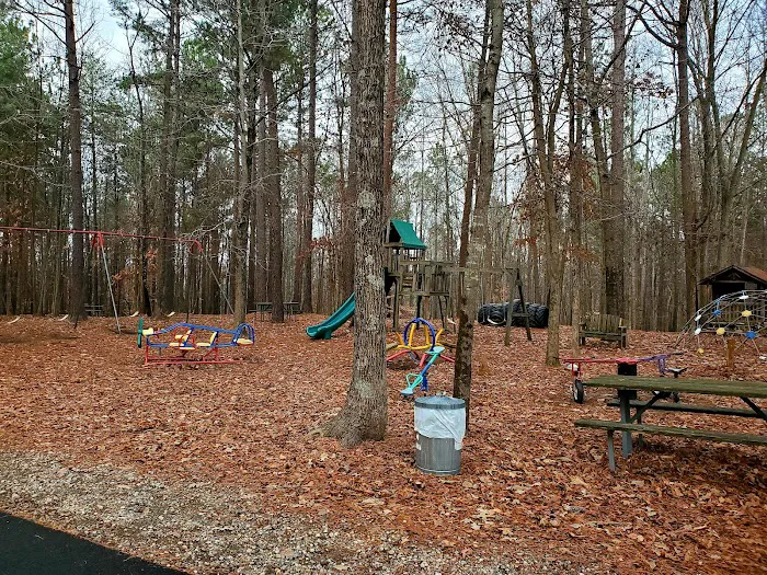 Cross Winds Family Campground Picture 3
