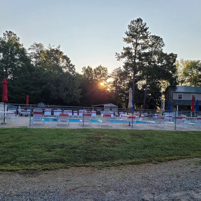 Cross Winds Family Campground Picture 7