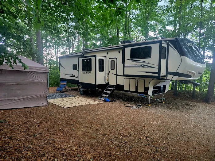 Cross Winds Family Campground Picture 8