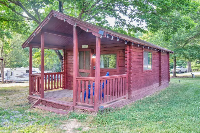 Cobble Hill Campground Picture 4