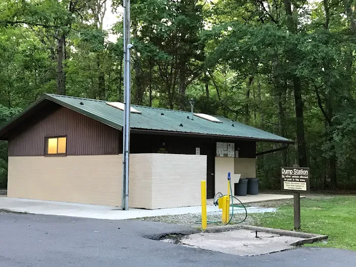 Dan Nicholas Park Campground Picture 7