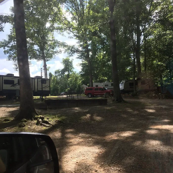 Midway Campground and RV Resort Picture 2