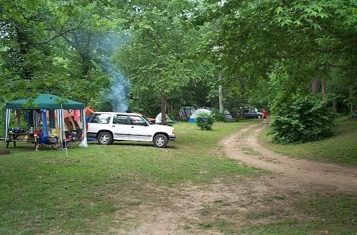 Hiddenite Family Campground Picture 4
