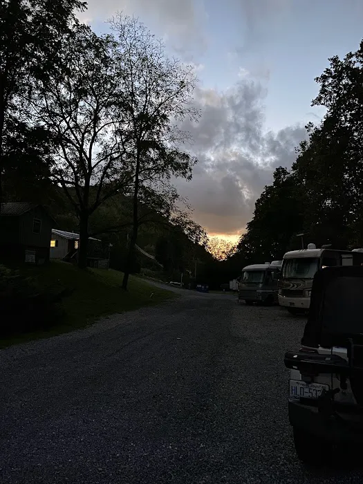Laurel Creek RV Park Picture 5