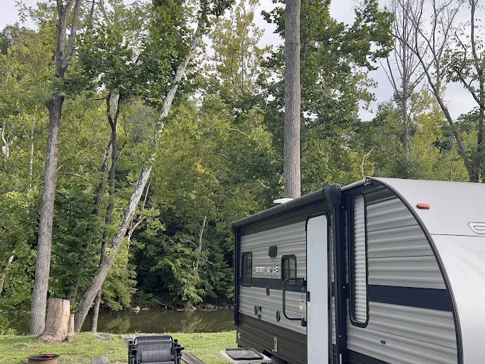 Riverside Campground Picture 7