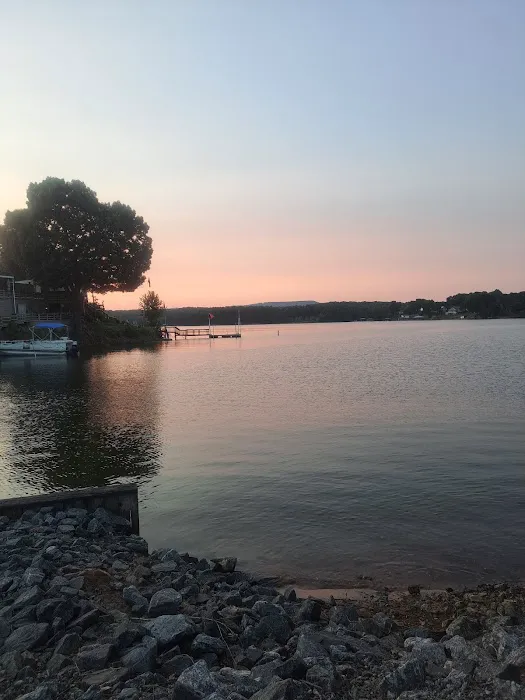 Lake Hickory RV Resort Picture 5