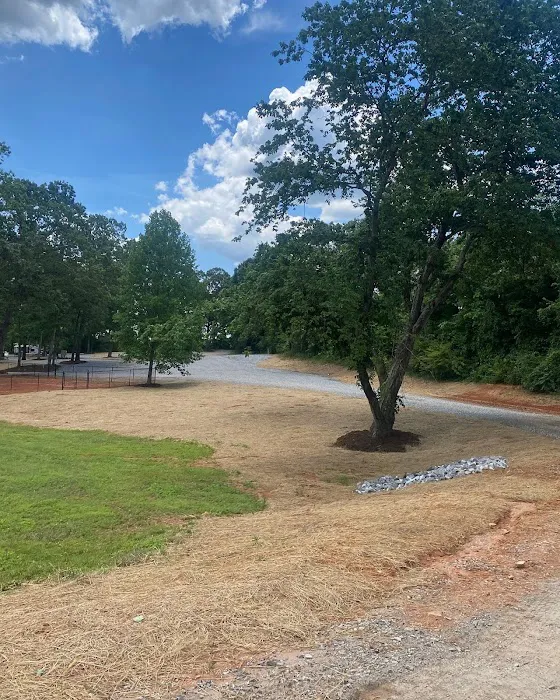 Blake Farms Family RV Resort Picture 2