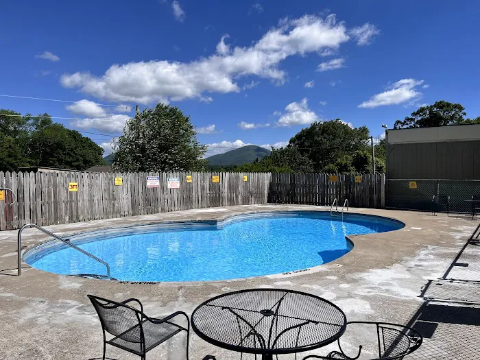 Boone KOA Holiday Picture 2