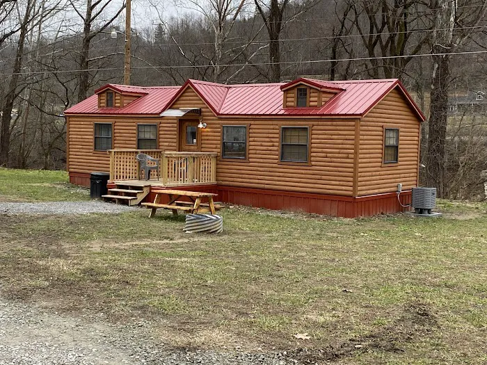 Hatfield's Hideout Picture 9