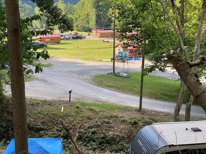 Hatfield's Hideout Picture 10