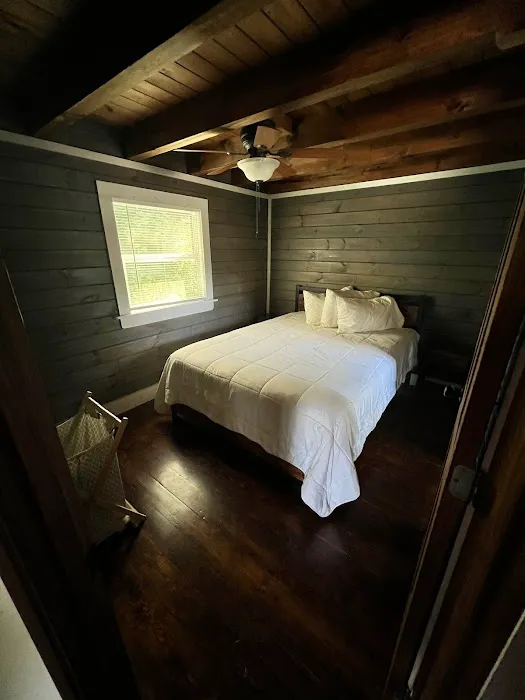 Hatfield's Hideout Picture 4