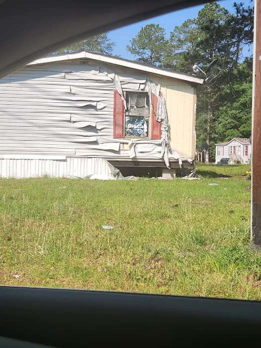 Country Squire Mobile Home Village Picture 5