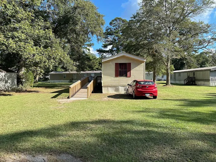 Florence Mobile Home Park Picture 1