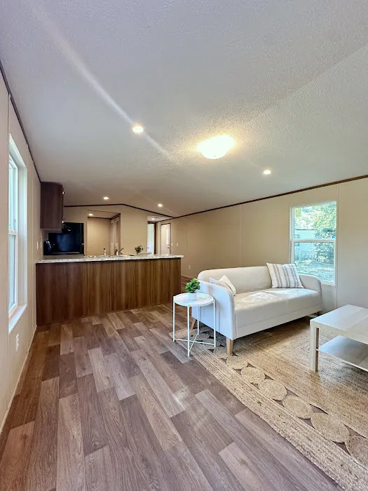 Carolina Estates Mobile Home Park Picture 9