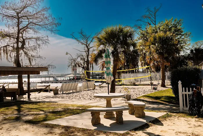 Gilligans Island Resort Campground Picture 4