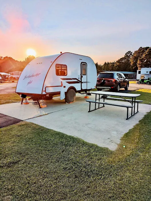 Sandy Ridge Campground & RV Resort Picture 8