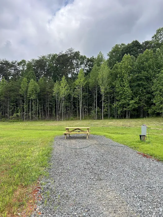 Yadkin Valley RV Resort Picture 8