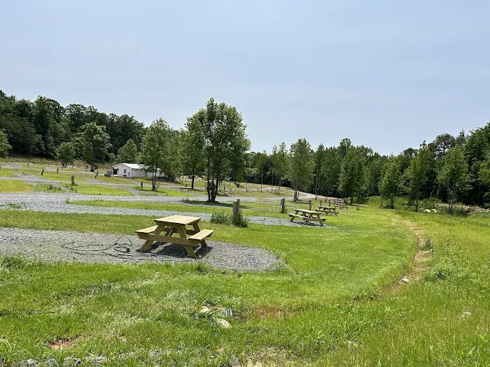 Yadkin Valley RV Resort Picture 7