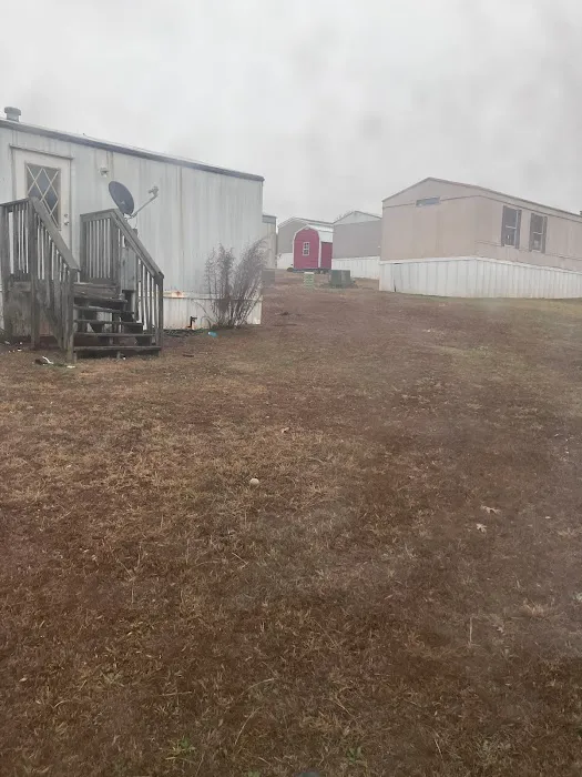 Pinebrook Mobile Home Community Picture 2