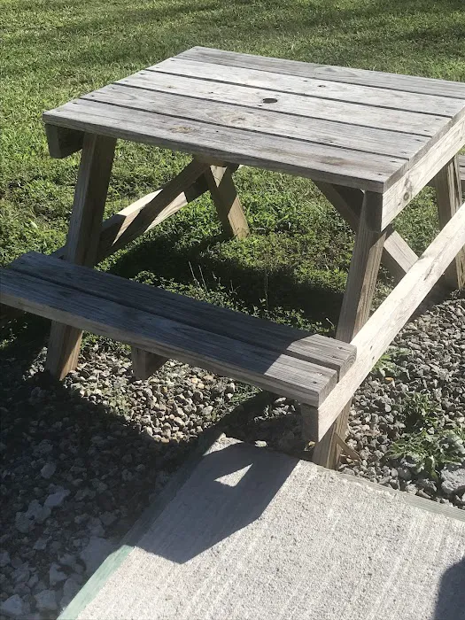 J&R Mobile Home Park Picture 2