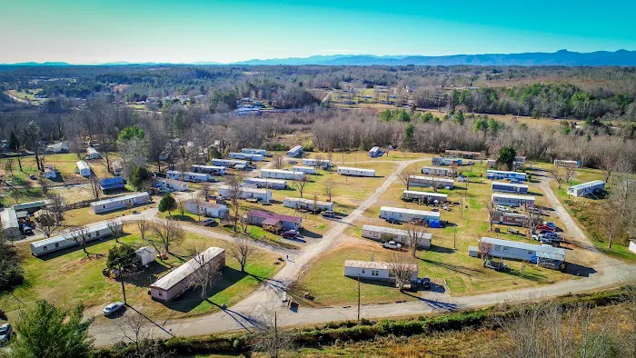 J&R Mobile Home Park Picture 6