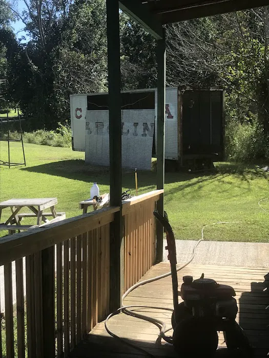 J&R Mobile Home Park Picture 3