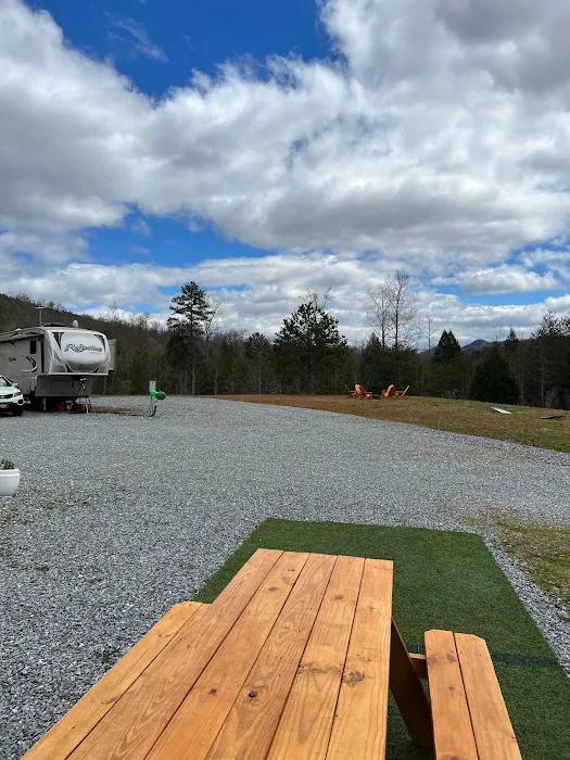 Green Life Campground & RV Park Picture 6