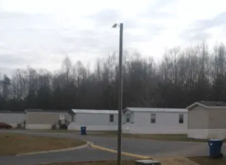 TOWN & COUNTRY MOBILE HOME PARK