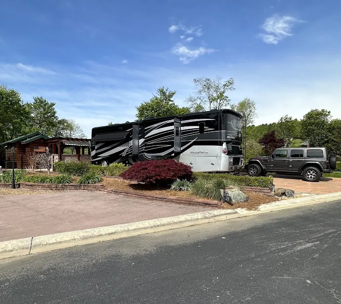 Deer Creek Motorcoach Resort Picture 9