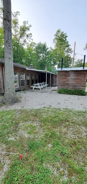 Twin Acres Campground Picture 4